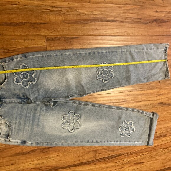 New. Gorgeous Cali 1850 Baggy Jeans: Size 7/ 28 - Picture 9 of 15